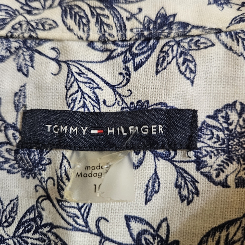 Tommy Hilfiger Blue Floral Pattern Top - Picture 3 of 5